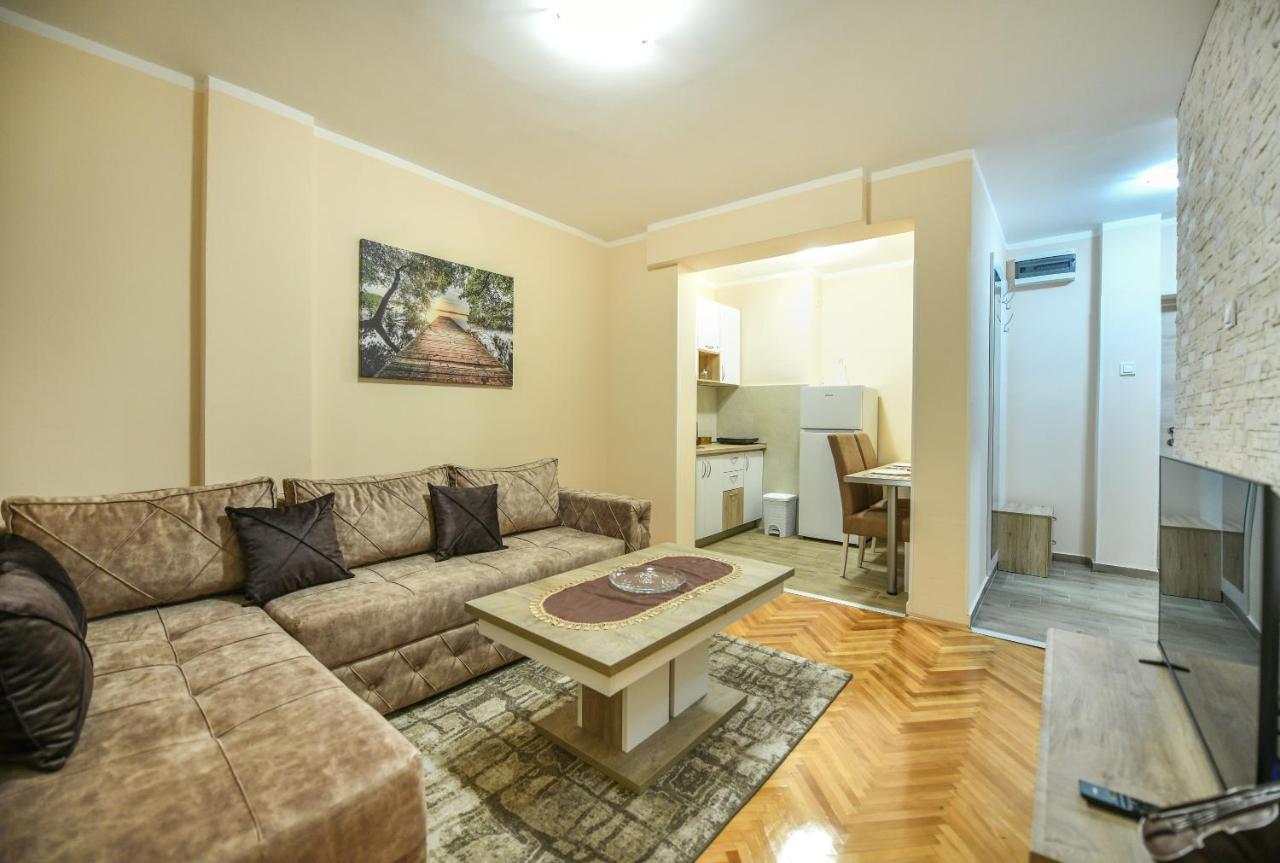 Apartman Centar 2 Podgorica Esterno foto