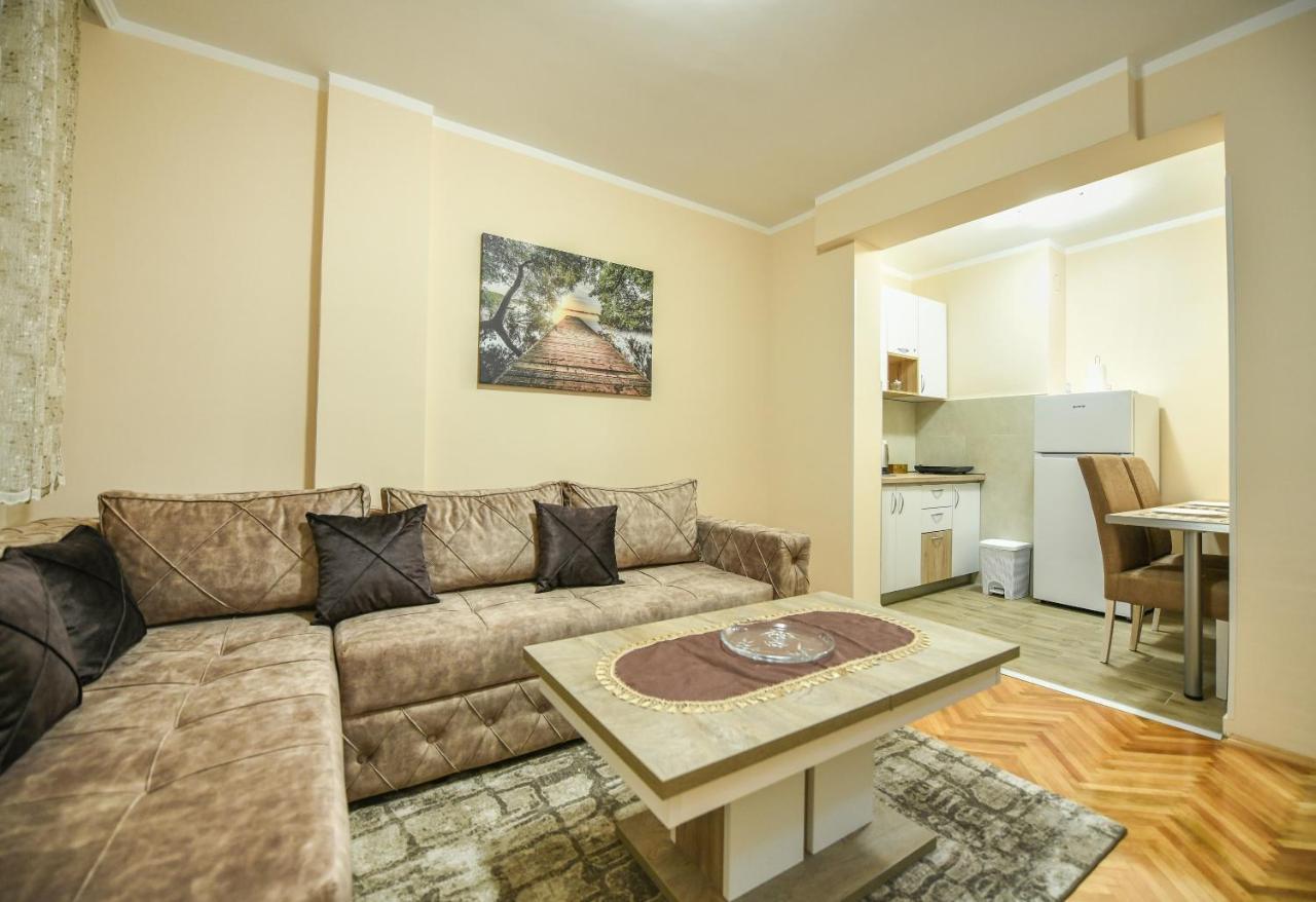 Apartman Centar 2 Podgorica Esterno foto